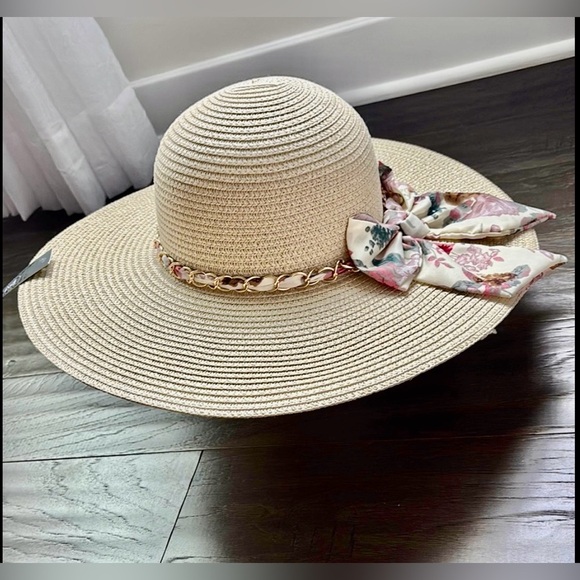Marcus Adler Floppy Sun Hat w/gold braided chain intertwined with floral ribbon - Picture 1 of 10